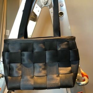 Seatbelt Bag. Strap pocketbook
